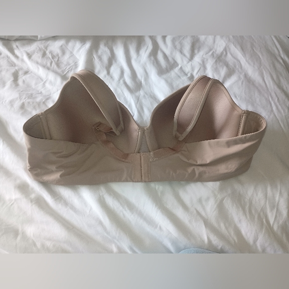 Perfect Coverage Bra Size 44B (NWT) - Picture 6 of 6